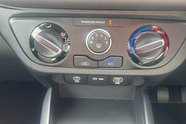 Hyundai i10 1.0 [63] Advance 5dr [Nav]