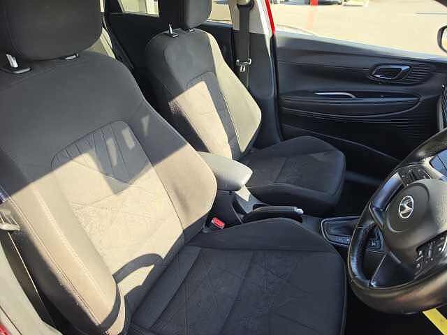 Hyundai BAYON 1.0 TGDi 48V MHEV Premium 5dr DCT