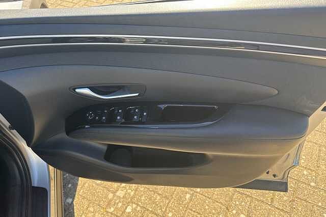 Hyundai TUCSON 1.6 TGDi SE Connect 5dr 2WD