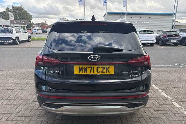Hyundai SANTA FE 1.6 TGDi Plug-in Hybrid Premium 5dr 4WD Auto