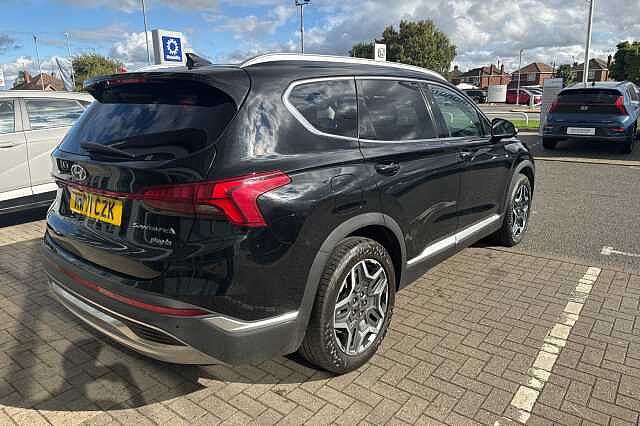 Hyundai SANTA FE 1.6 TGDi Plug-in Hybrid Premium 5dr 4WD Auto