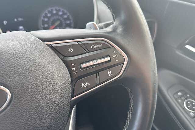 Hyundai SANTA FE 1.6 TGDi Plug-in Hybrid Premium 5dr 4WD Auto