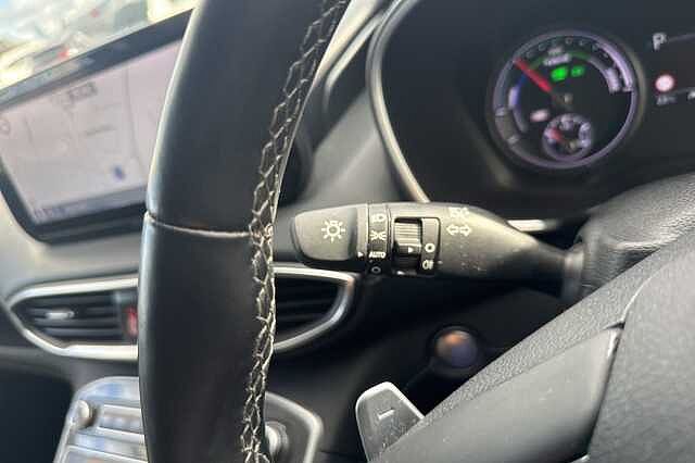 Hyundai SANTA FE 1.6 TGDi Plug-in Hybrid Premium 5dr 4WD Auto