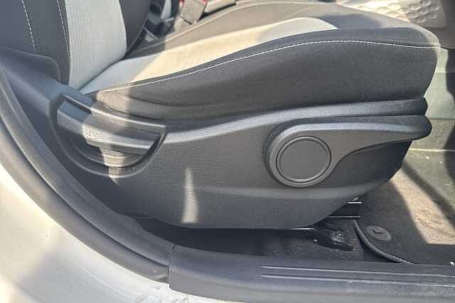 Hyundai i10 1.2 MPi Premium 5dr