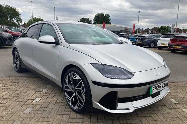 Hyundai IONIQ 6 E (228ps) Premium 77kWh (Single Motor) RWD