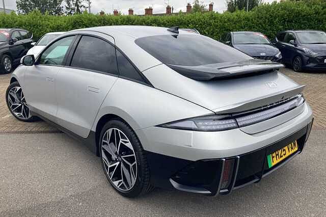 Hyundai IONIQ 6 E (228ps) Premium 77kWh (Single Motor) RWD
