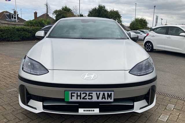 Hyundai IONIQ 6 E (228ps) Premium 77kWh (Single Motor) RWD
