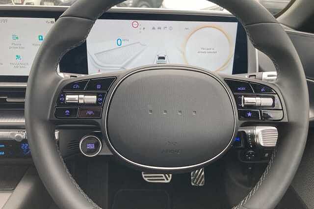 Hyundai IONIQ 6 E (228ps) Premium 77kWh (Single Motor) RWD