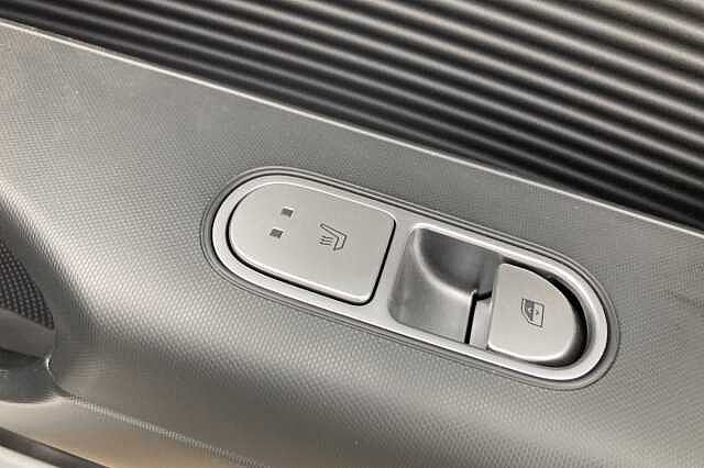 Hyundai IONIQ 6 E (228ps) Premium 77kWh (Single Motor) RWD