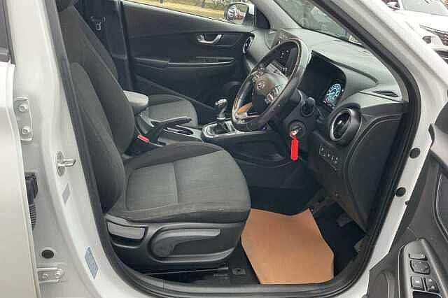 Hyundai KONA 1.0 TGDi 48V MHEV SE Connect 5dr