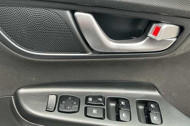 Hyundai KONA 1.0 TGDi 48V MHEV SE Connect 5dr