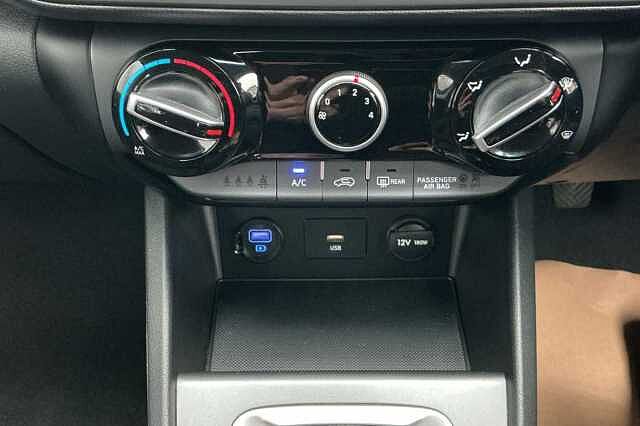 Hyundai KONA 1.0 TGDi 48V MHEV SE Connect 5dr