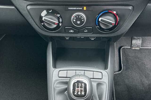 Hyundai i10 1.0 [63] Advance 5dr [Nav]