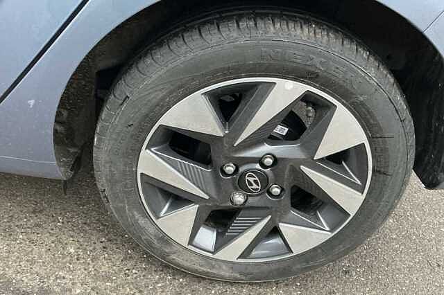 Hyundai i10 1.0 [63] Advance 5dr Auto [Nav]