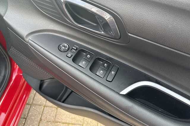 Hyundai i20 1.0T GDi Premium 5dr DCT