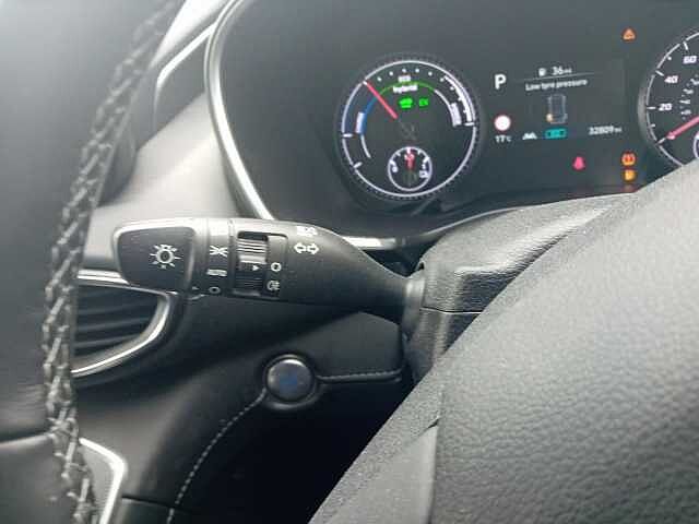 Hyundai SANTA FE 1.6 TGDi Hybrid Premium 5dr Auto
