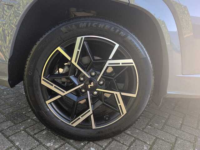 Hyundai TUCSON 1.6T 48V MHD N Line 5dr DCT