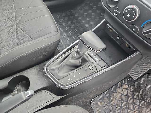 Hyundai BAYON 1.0 TGDi 48V MHEV SE Connect 5dr DCT