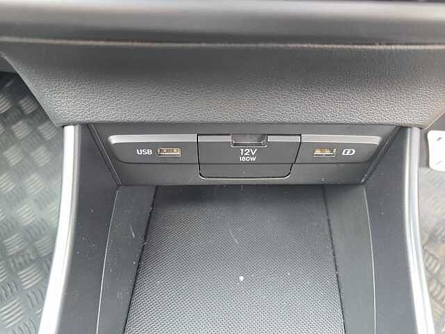 Hyundai BAYON 1.0 TGDi 48V MHEV SE Connect 5dr DCT