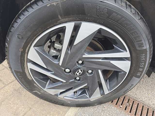 Hyundai BAYON 1.0 TGDi 48V MHEV SE Connect 5dr DCT