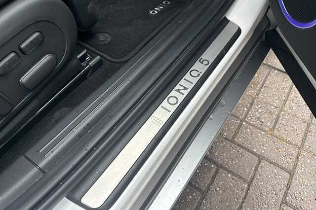 Hyundai IONIQ 5 239kW Ultimate 84 kWh 5dr AWD Auto