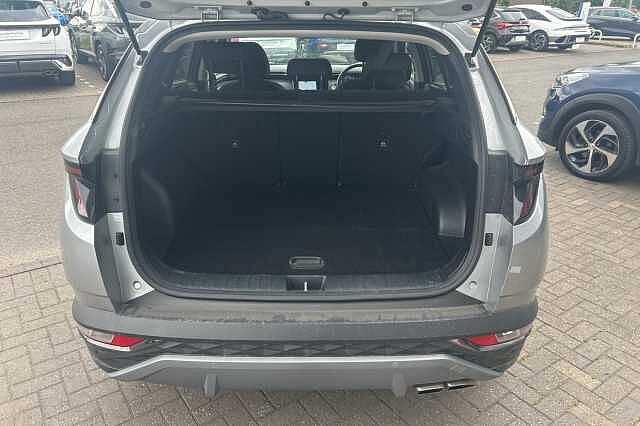 Hyundai TUCSON HYBRID 1.6 T-GDi (150ps) Premium 48Volt DCT Silver