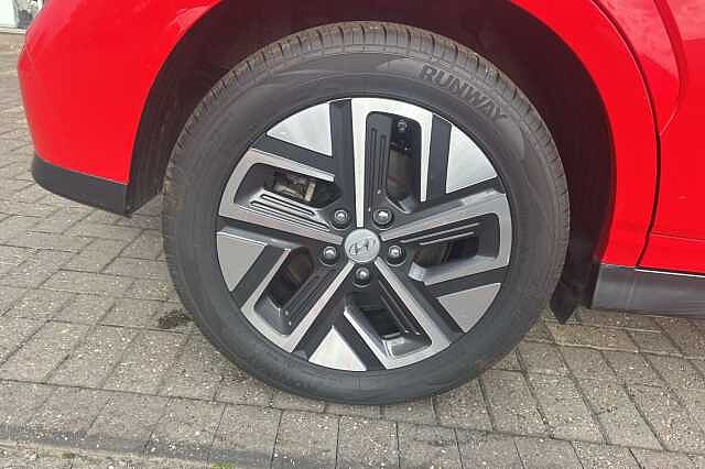Hyundai KONA 150kW Premium 64kWh 5dr Auto