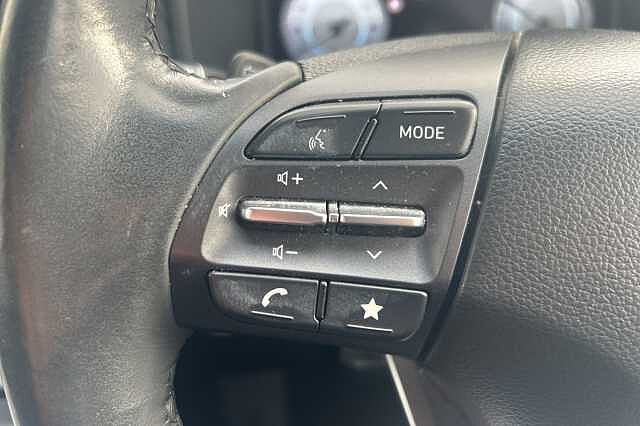 Hyundai KONA 150kW Premium 64kWh 5dr Auto