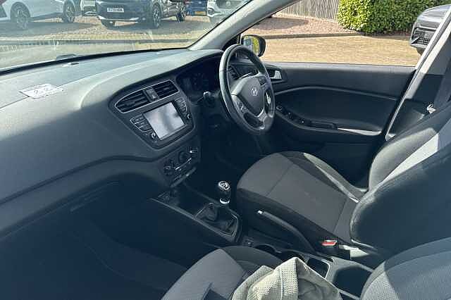 Hyundai i20 1.2 MPi SE 5dr