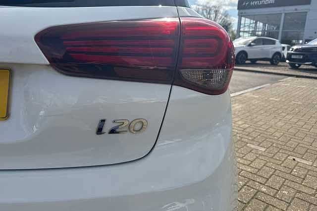 Hyundai i20 1.2 MPi SE 5dr