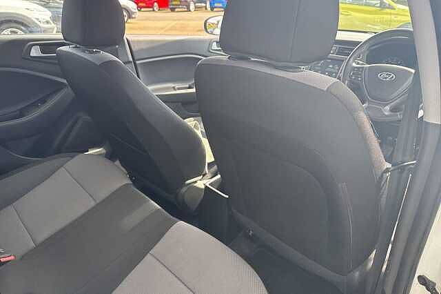 Hyundai i20 1.2 MPi SE 5dr