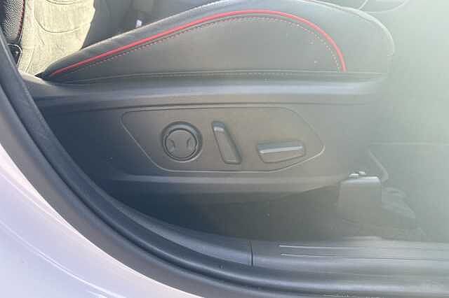Hyundai TUCSON 1.6T Plug-in Hybrid N Line S 5dr Auto