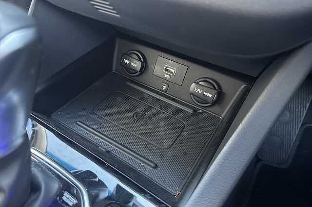 Hyundai IONIQ 1.6 GDi Hybrid Premium 5dr DCT