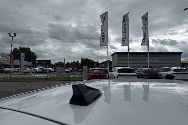 Hyundai I20 1.0T GDi Premium 5dr DCT Atlas White