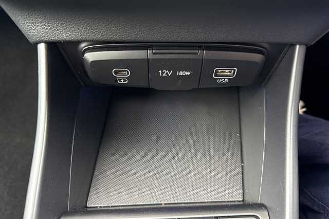 Hyundai I20 1.0T GDi Premium 5dr DCT Atlas White