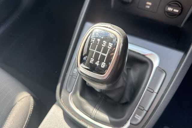 Hyundai KONA 1.0 TGDi 48V MHEV SE Connect 5dr