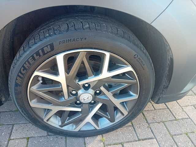 Hyundai KONA 1.6 GDi Hybrid Premium 5dr DCT