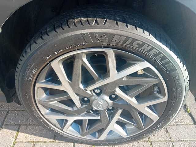 Hyundai KONA 1.6 GDi Hybrid Premium 5dr DCT