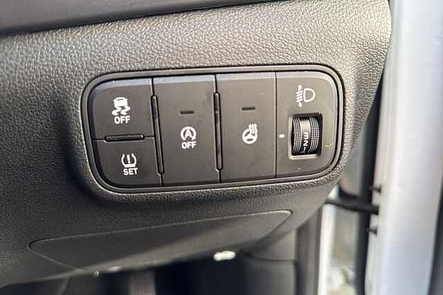 Hyundai i20 1.0T GDi Premium 5dr DCT