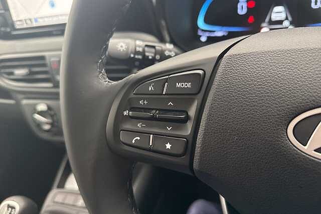 Hyundai i10 1.0 [63] Advance 5dr [Nav]