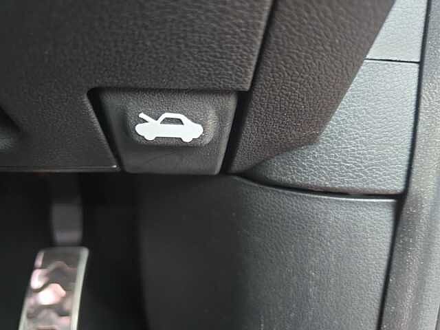 Hyundai BAYON 1.0 TGDi Premium 5dr Red