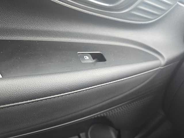 Hyundai i20 1.0T GDi Premium 5dr DCT