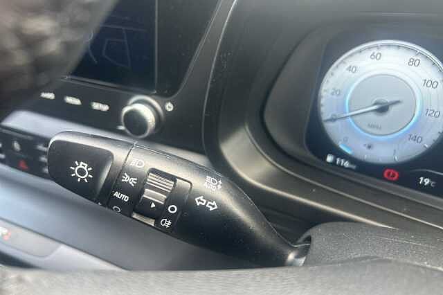 Hyundai I20 1.0T GDi 90 Tech Line 5dr DCT White