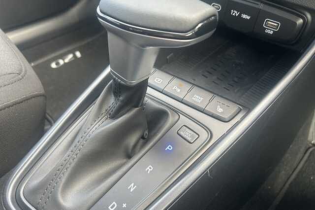 Hyundai I20 1.0T GDi 90 Tech Line 5dr DCT White