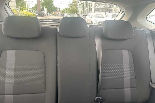 Hyundai I20 1.0T GDi 90 Tech Line 5dr DCT White