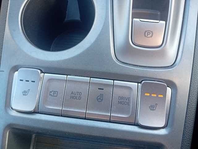 Hyundai KONA 100kW Premium 39kWh 5dr Auto