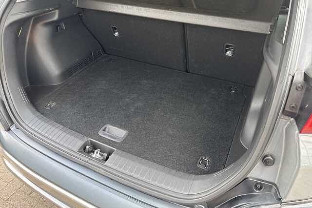 Hyundai KONA 1.6 GDi Hybrid Premium 5dr DCT