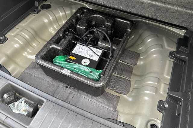 Hyundai KONA 1.6 GDi Hybrid Premium 5dr DCT
