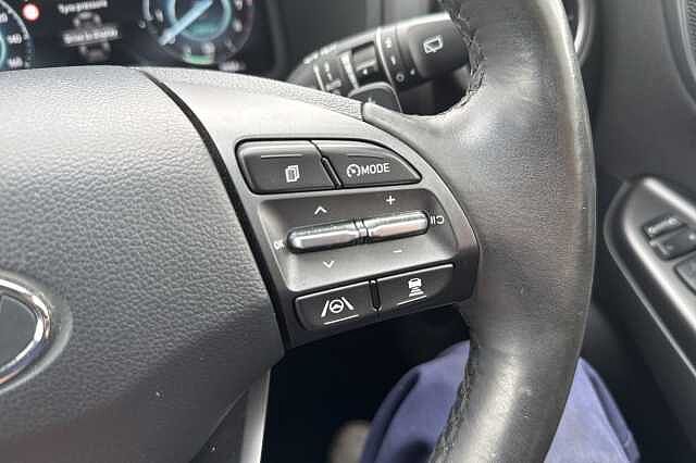 Hyundai KONA 1.6 GDi Hybrid Premium 5dr DCT
