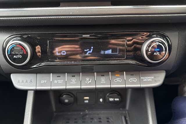 Hyundai KONA 1.6 GDi Hybrid Premium 5dr DCT